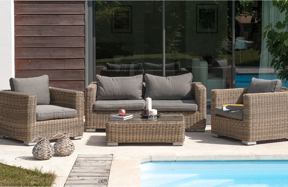 salon de jardin design bas en résine tressée 4 places taupe