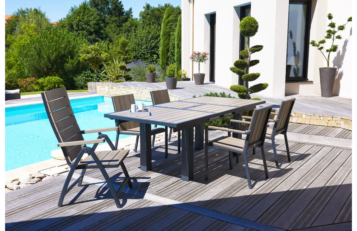 Salon de jardin avec 6 fauteuils composite et 2 fauteuils multi-positions
