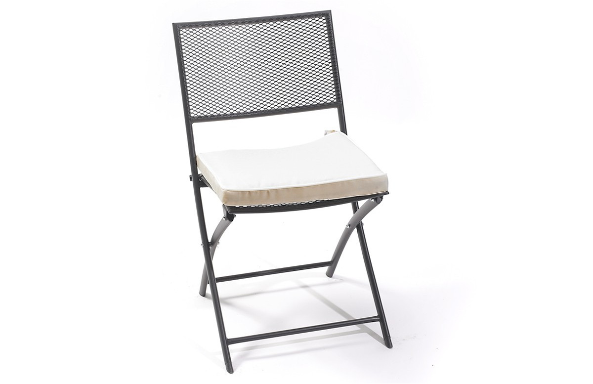 Chaise pliante perforée blanche