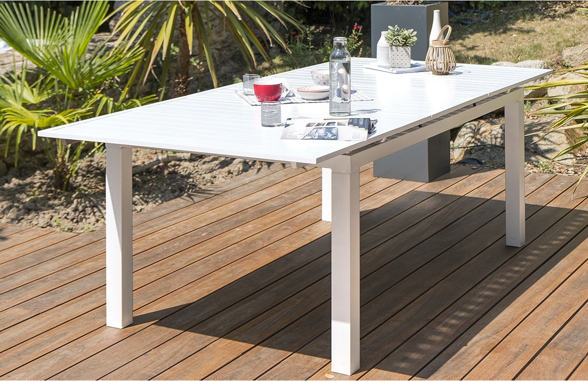 Table de jardin extensible avec rallonge et 8 chaises empilables