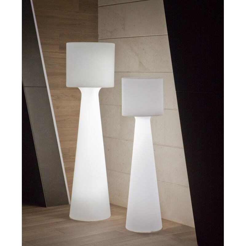 Lampe extérieure sur pied filaire grace 140 blanc NEWGARDEN