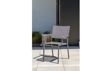 Fauteuil de jardin empilable STOCKHOLM en textilène noir et aluminium Anthracite DCB GARDEN