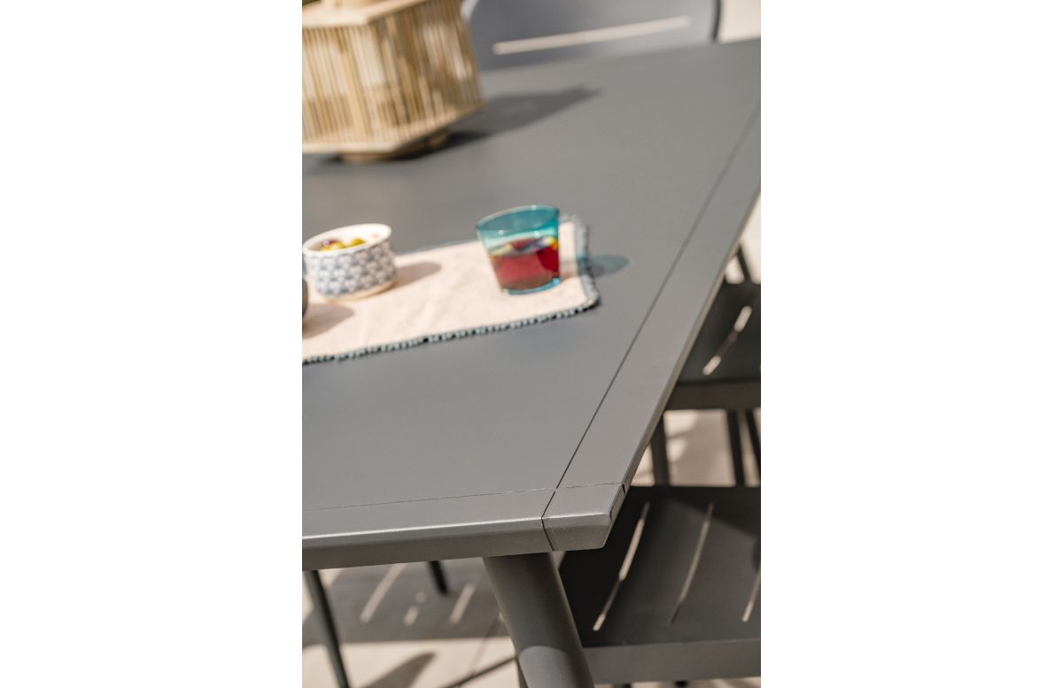 Table de jardin rectangulaire MADELIA en aluminium Anthracite 6 personnes CITY GARDEN