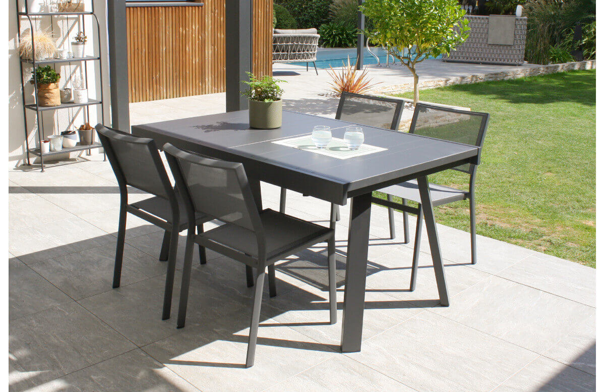 Ensemble table et chaises de jardin extensible en aluminium STOCKHOLM Anthracite 4 personnes DCB GARDEN