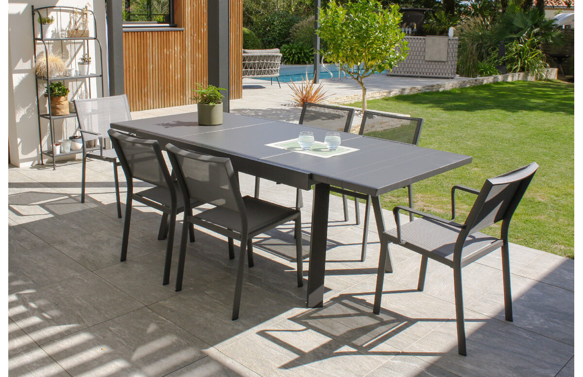 Ensemble table et chaises de jardin extensible en aluminium STOCKHOLM  Anthracite 4 personnes DCB GARDEN