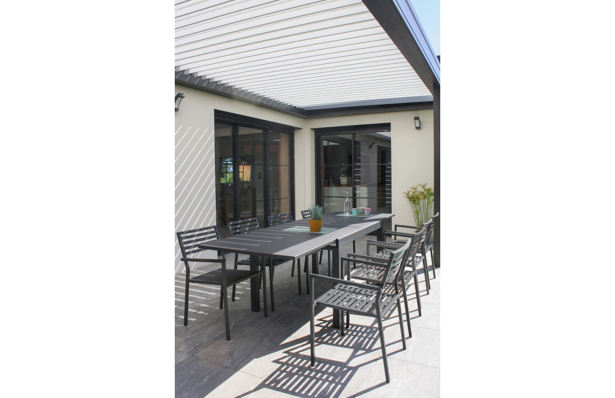 Ensemble table et fauteuils de jardin en aluminium anthracite 8 personnes City Garden Gaston