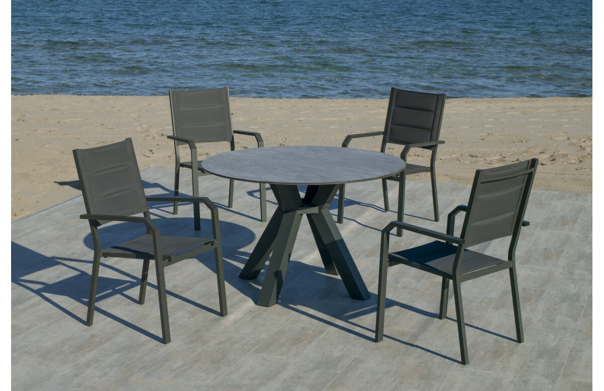 Ensemble table ronde et fauteuils de jardin 4 personnes en aluminium et HPL - Velonia/priscila - anthracite - Hevea