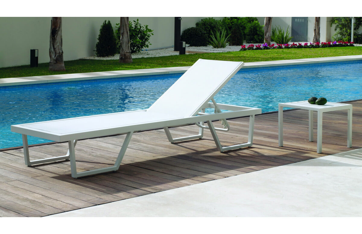 Bain de soleil multi-positions en aluminium et textilène - Elois - blanc - Hevea Bain de soleil multi-positions en aluminium et textilène - Elois - blanc - Hevea