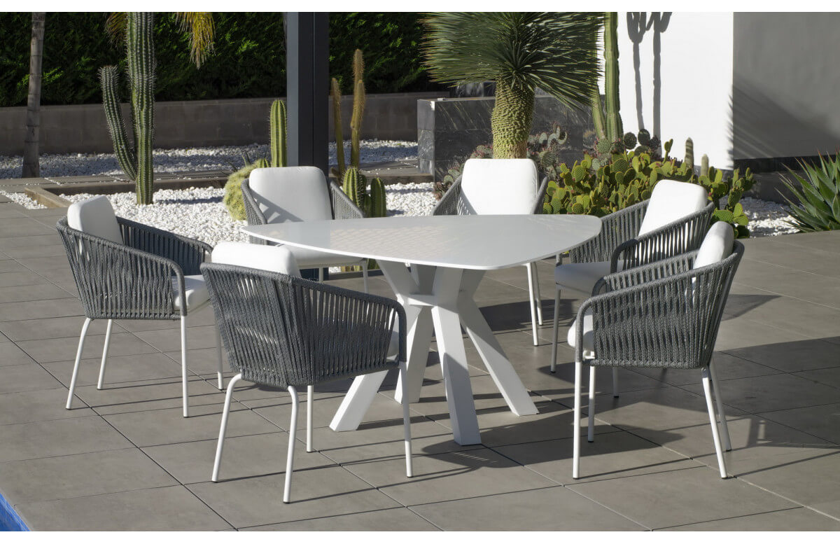 Ensemble table triangulaire et fauteuils de jardin 6 personnes en aluminium et Krion - Everest/tulip - blanc - Hevea