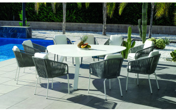 Table triangulaire salon de jardin 8 personnes en aluminium et Krion - Everest - blanche - Hevea
