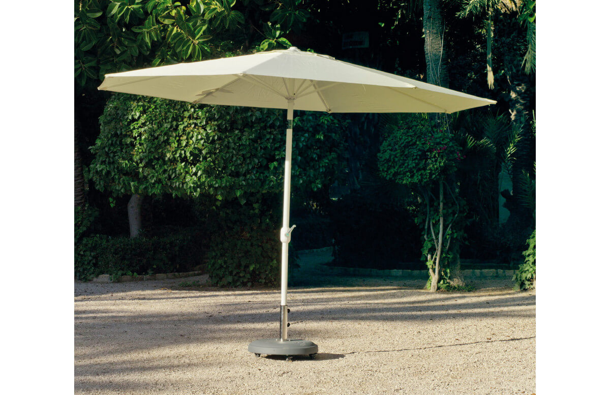 Parasol 3,5m inclinable en aluminium et polyester - Marlou - Hevea Parasol 3,5m inclinable en aluminium et polyester - Marlou - Hevea