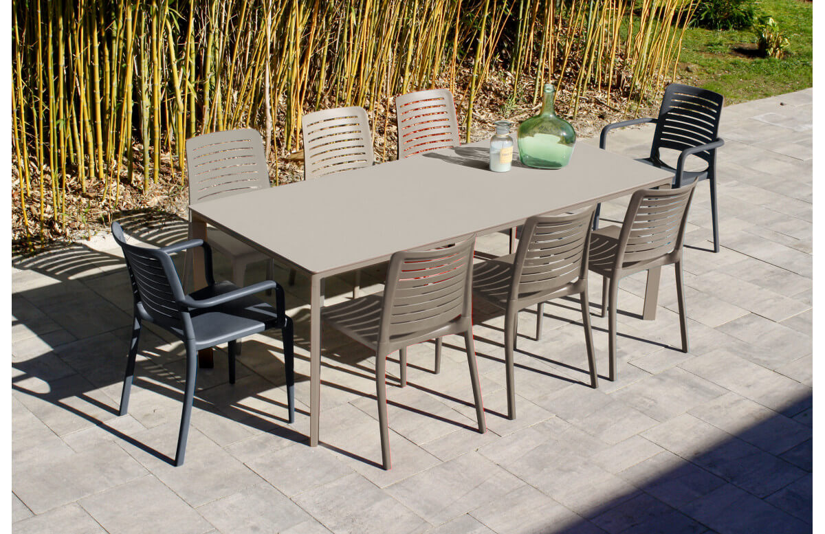 Housse pour salon de jardin taille XXL table + 10 chaises