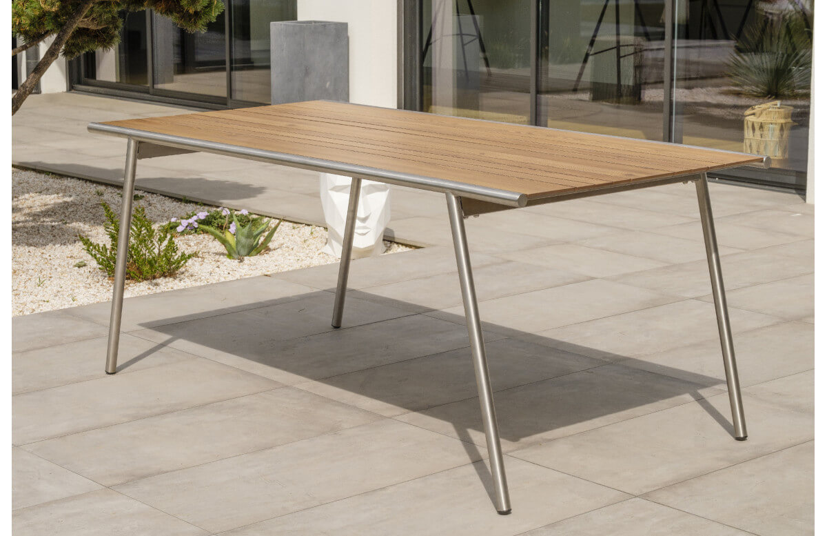 Table de jardin 6 personnes en inox et HPL imitation bois Paris Garden CONCARNEAU Table de jardin 6 personnes en inox et HPL imitation bois Paris Garden CONCARNEAU