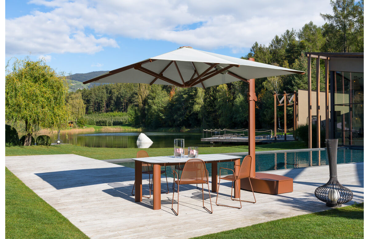 Parasol de jardin carré déporté inclinable avec ressort gaz Pan 2m50 - Crema Outdoor