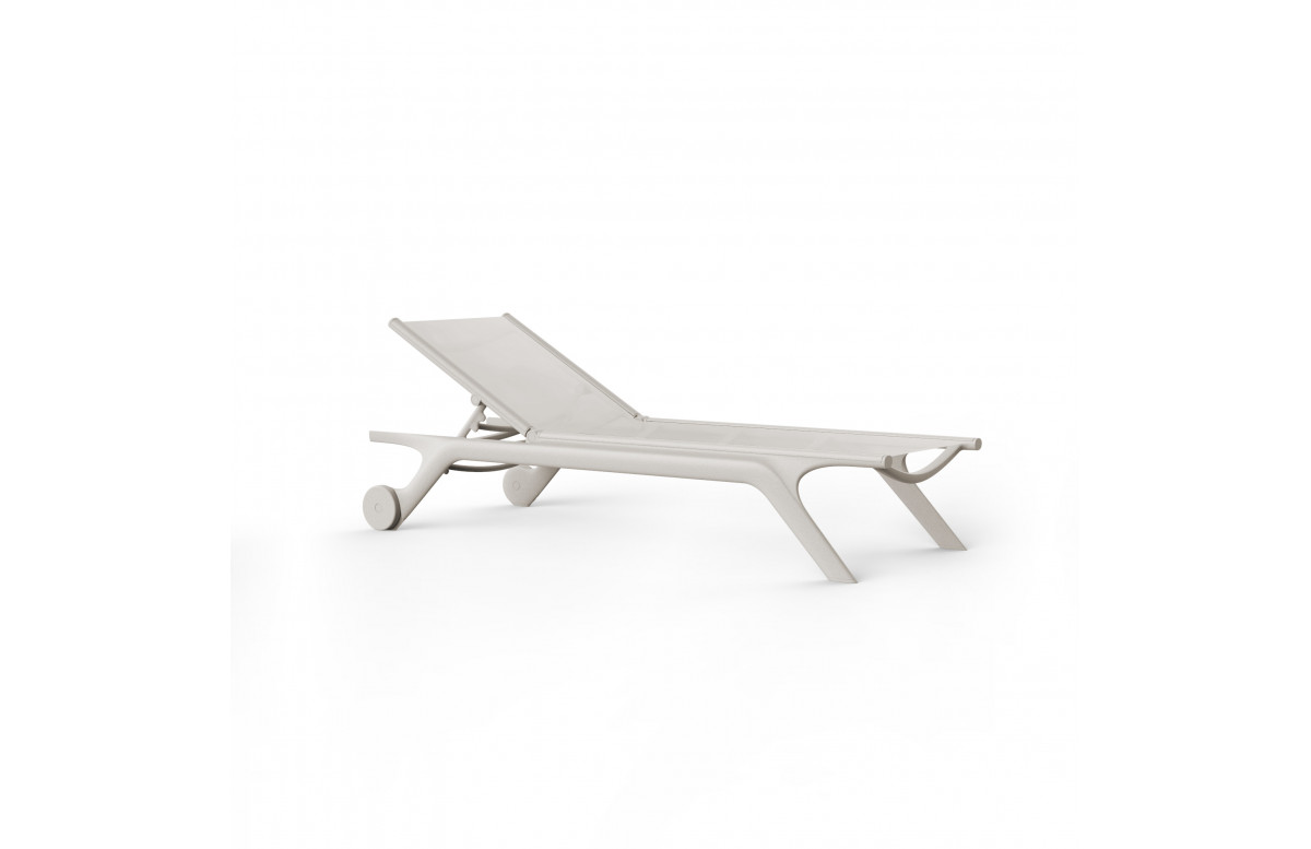 Bain de soleil design empilable AFRICA basic par Eugeni Quitllet - Vondom