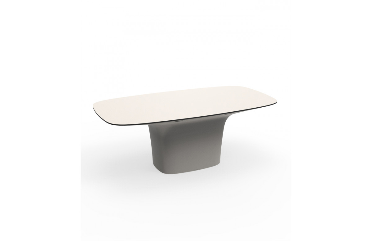 Table de jardin UFO basic par Ora Ito - Vondom