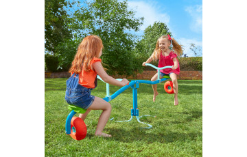 Trebuchet Jeux à bascule enfant TP Toys spiro spin cyclone