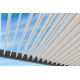 Pergola bioclimatique autoportée en aluminium à lames orientables 3x4 - Cadre anthracite / lames blanches - Ombréa