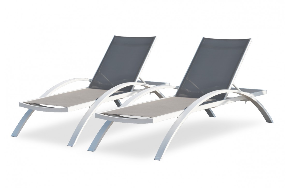 Lot composé de 2 bains de soleil BARCELONA-CL-BLANC (pré-montés) empilables