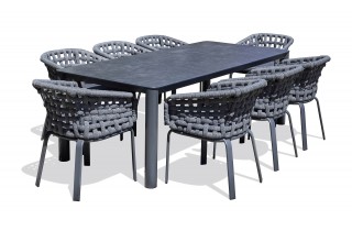 Lot composé d'une table de jardin CAMARGUE-TB220 et de 8 fauteuils CAMARGUE-FT