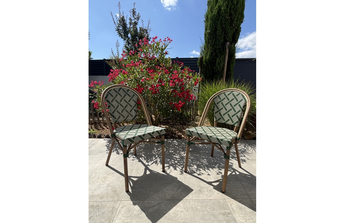 Lot composé de 2 fauteuils de jardin BISTRO-FT-TEX-VERT empilables