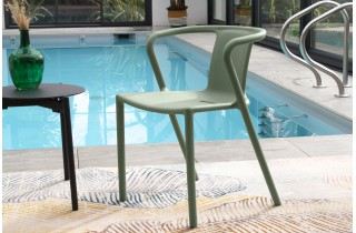 Lot composé de 2 fauteuils de jardin DIEGO-FT-OLIVE empilables