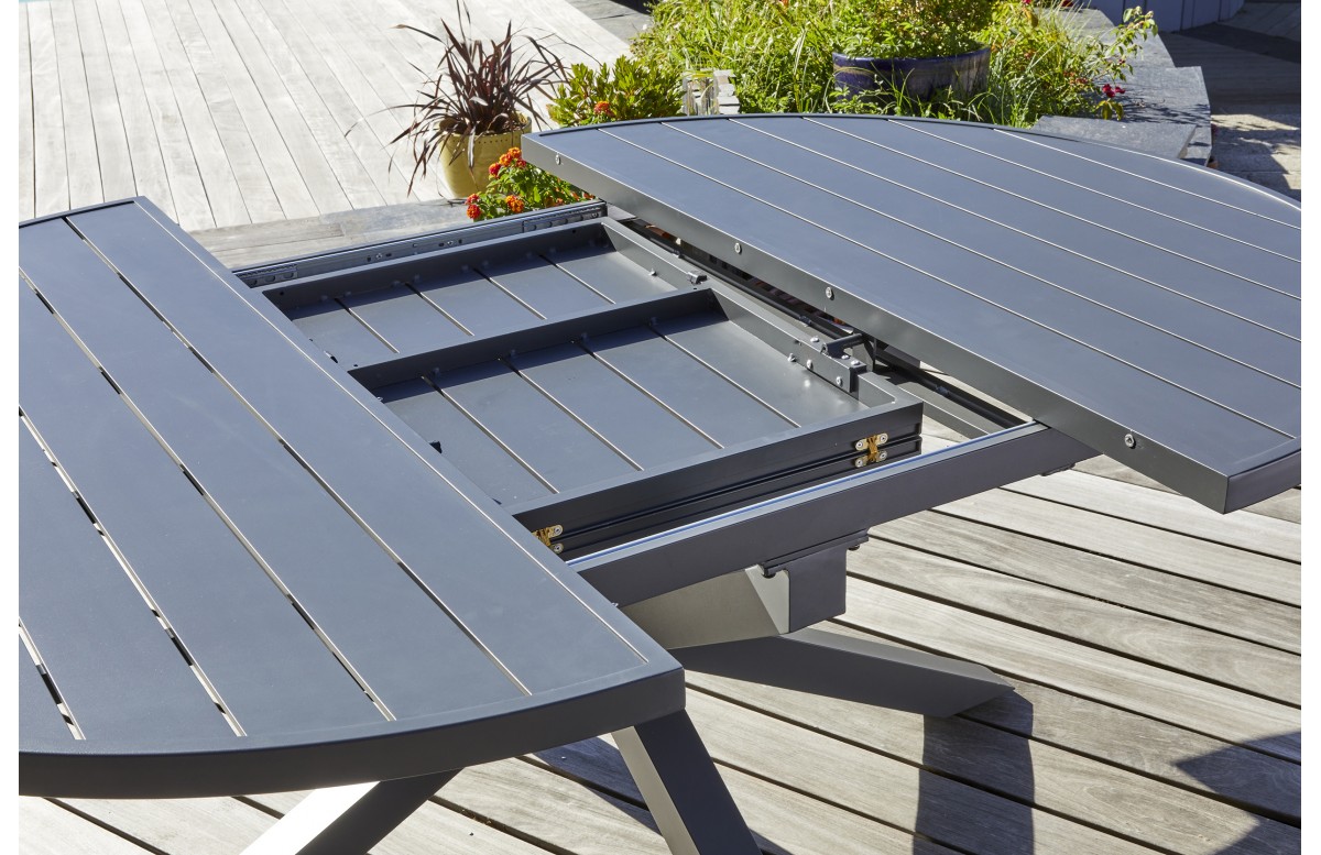 Lot composé d'une table de jardin PELOSA-TB200, de 6 chaises STOCKHOLM-CH empilables et de 2 fauteuils STOCKHOLM-FT empilables