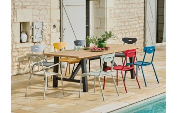 Chaise empilable Smiley