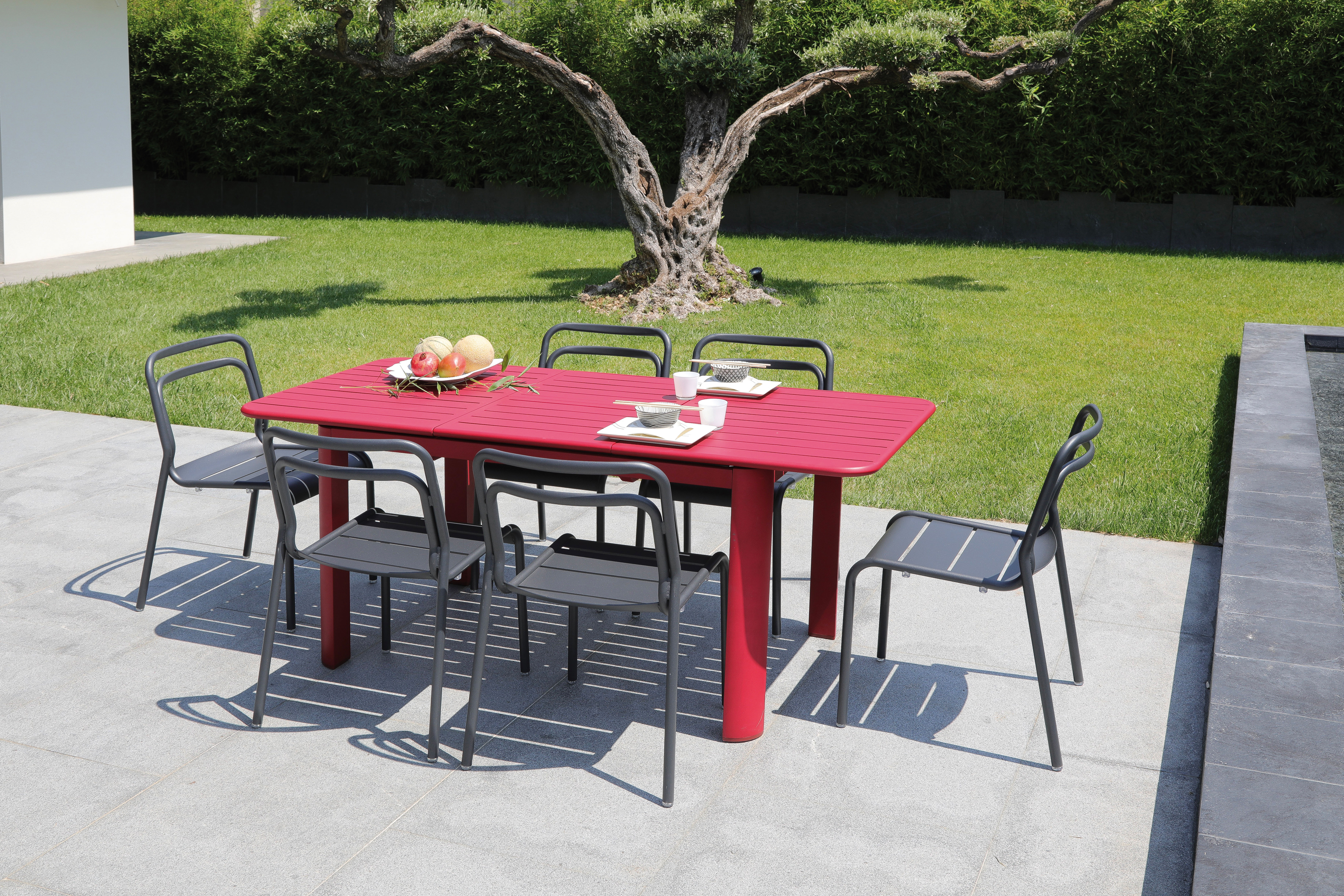 Table de jardin extensible Eos 180/240 cm - Proloisirs