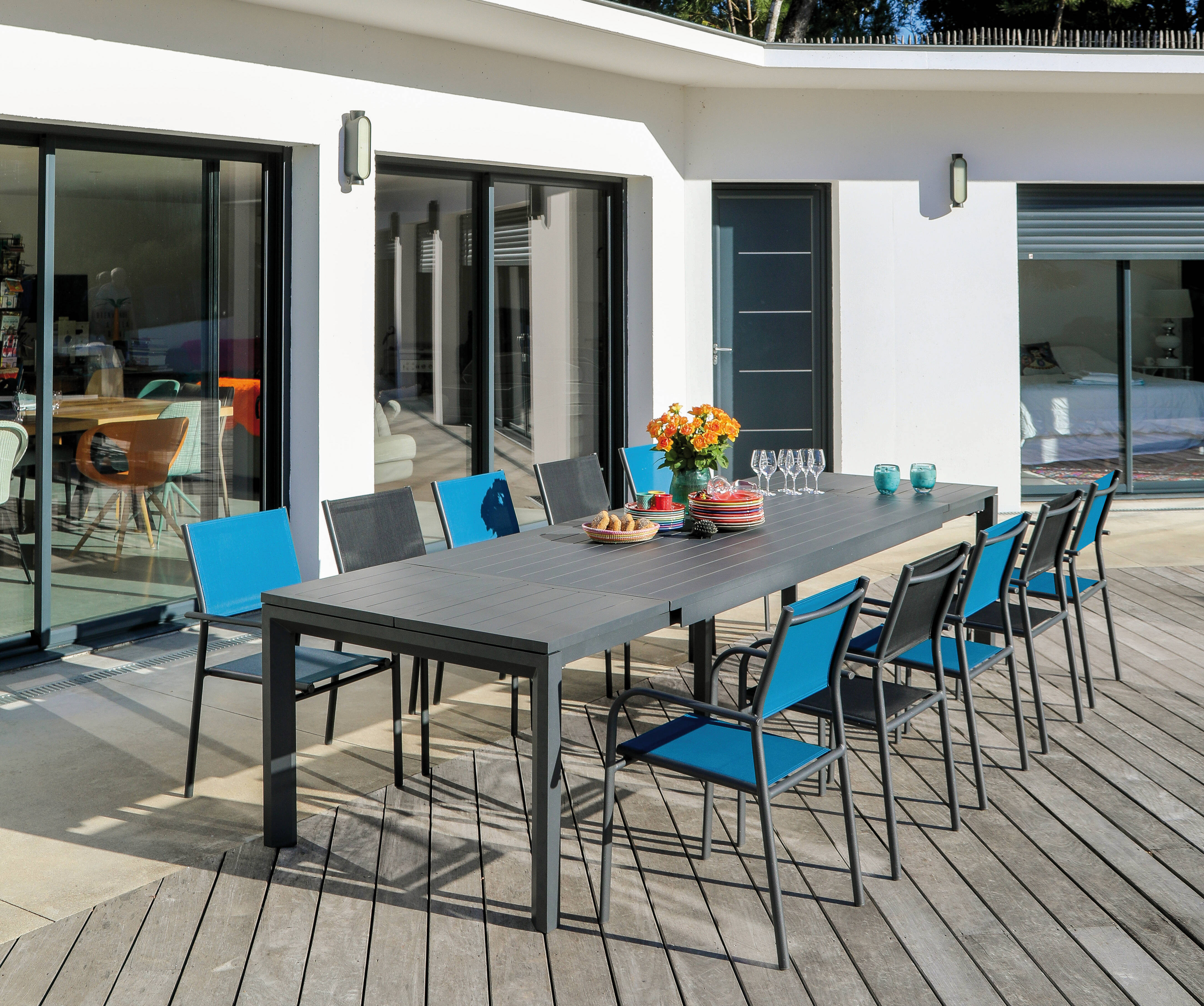 Table de jardin extensible aluminium gris 160/240cm + 8 fauteuils