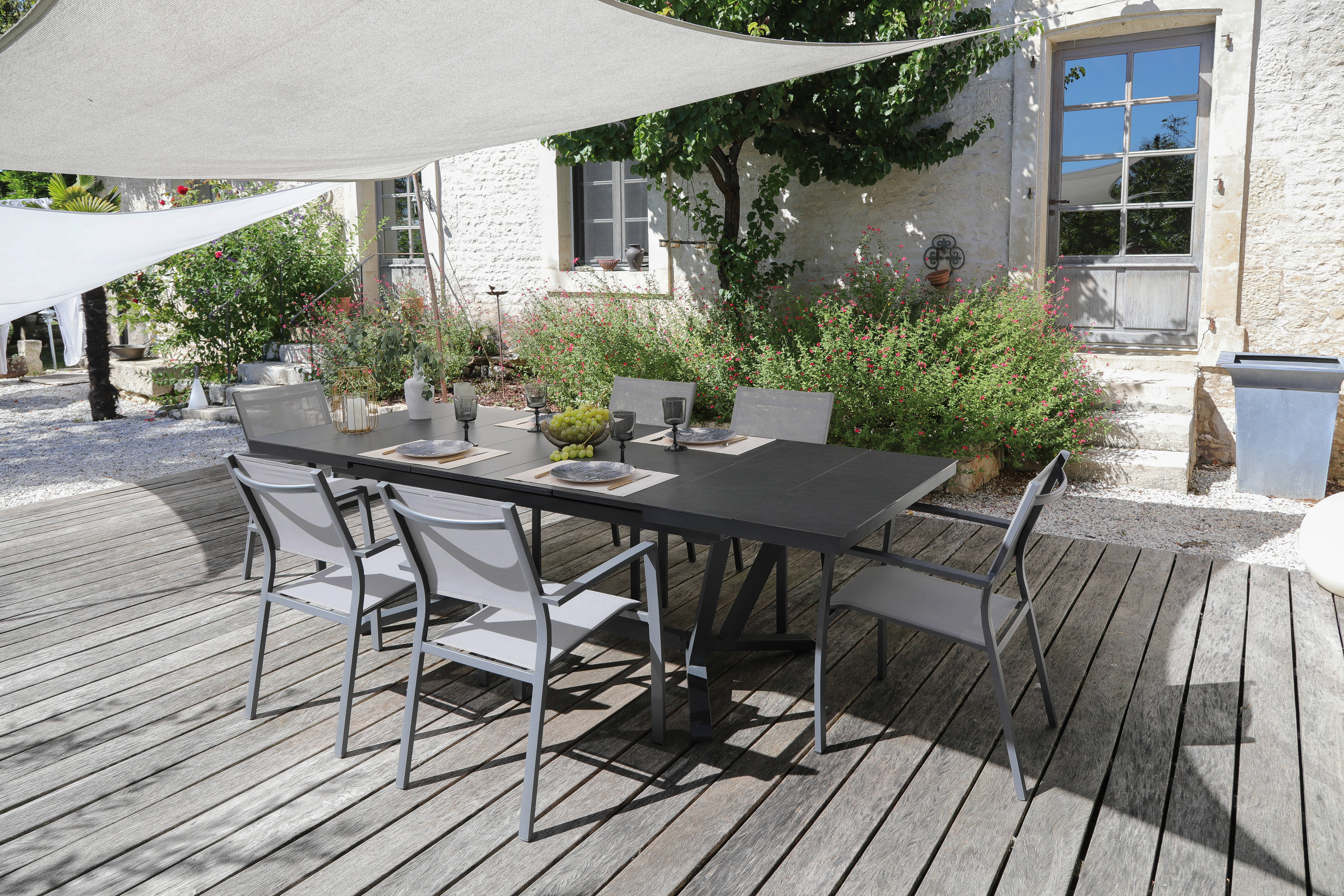 Table de jardin extensible en aluminium et céramique 8-12