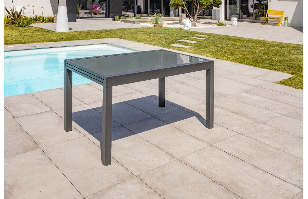 Table salon de jardin extensible en alu/verre pour 6/8 personnes